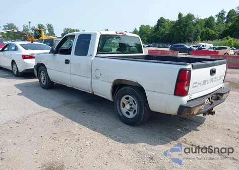 2004 Chevrolet Silverado 1500 Work Truck z USA, uszkodzony, nr VIN 2GCEC19T641288987